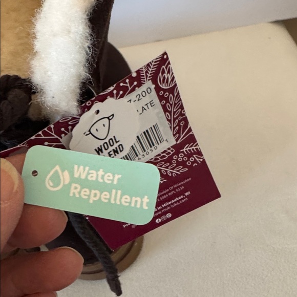 Muk Luks suede boots - Picture 6 of 13